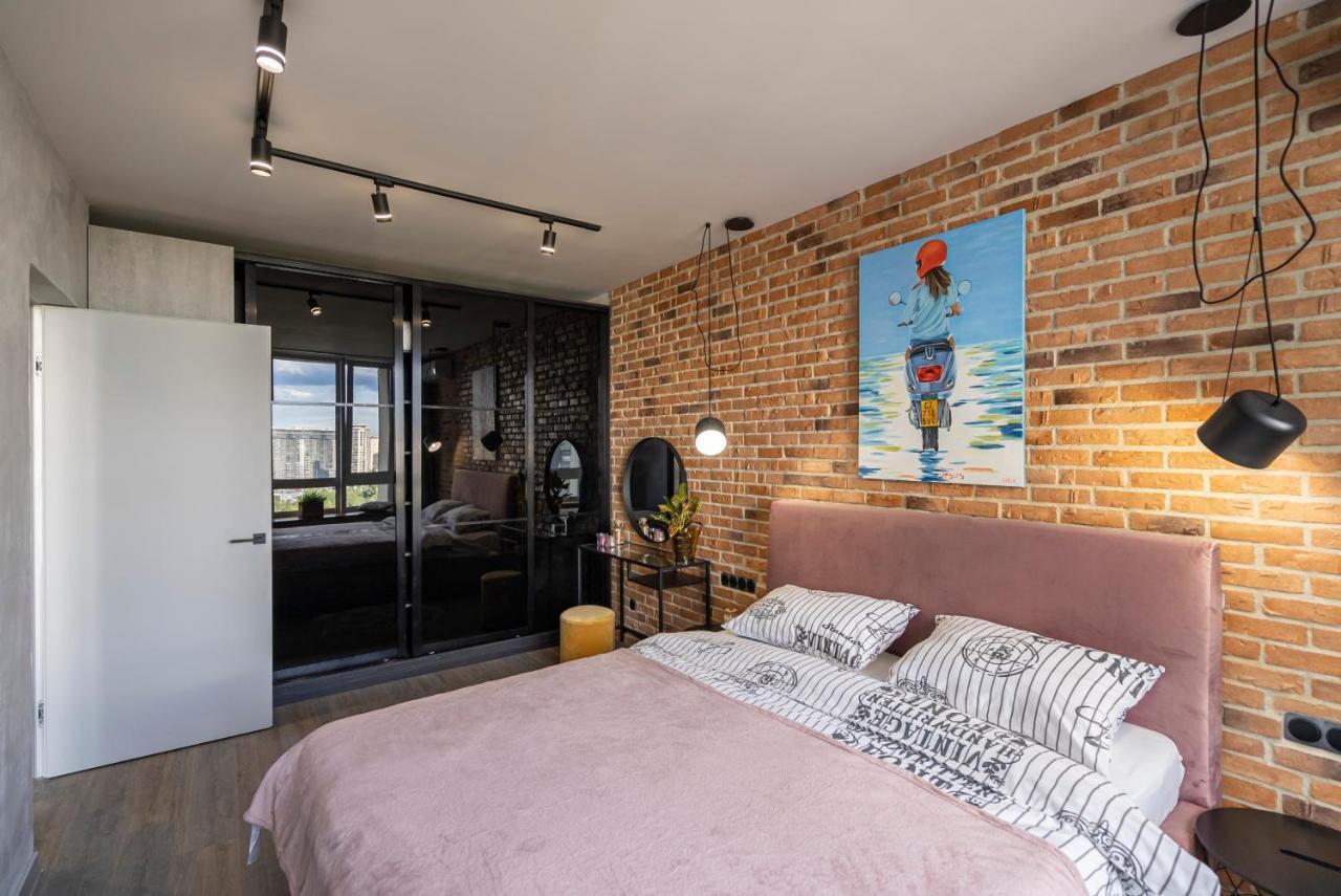 Slavutich Ecoloft Studios Kijev Kültér fotó